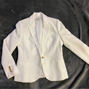 EUC J Crew white blazer. Size 6
